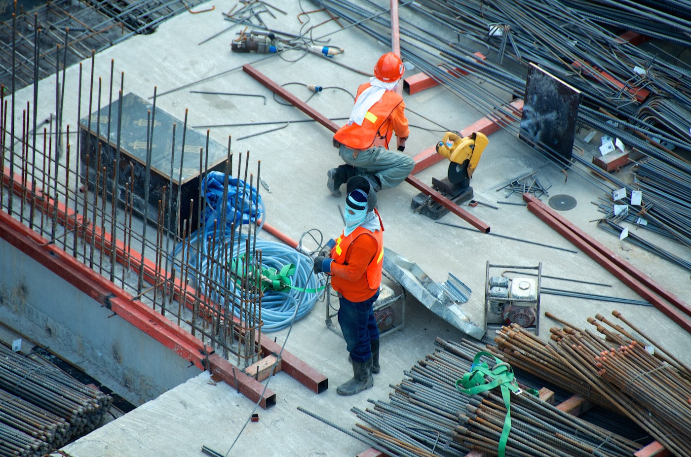 Smart EPC Project Sumber Solusi Optimal: Software Manajemen Proyek EPC Real-Time